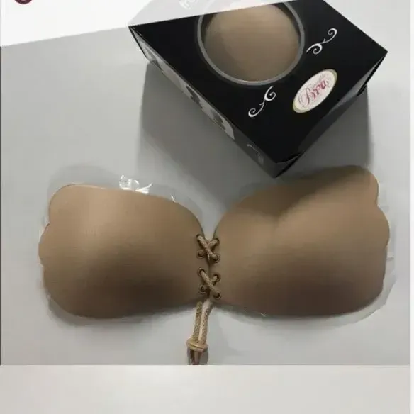 سوتین چسبی پروانه ای زنانه رنگ کرمی مناسب لباس مجلسی سایز 65 تا 95