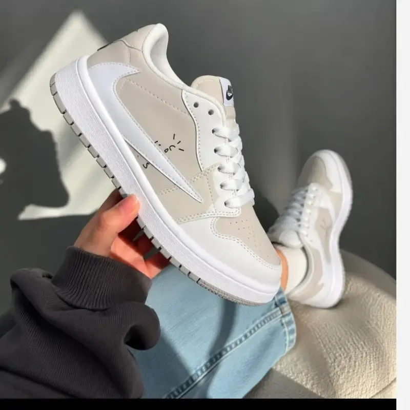 کفش کتانی اسپرت ونس نایک جردن تراویس سبک و نرم سایز 37 تا 40 قابل شستشو